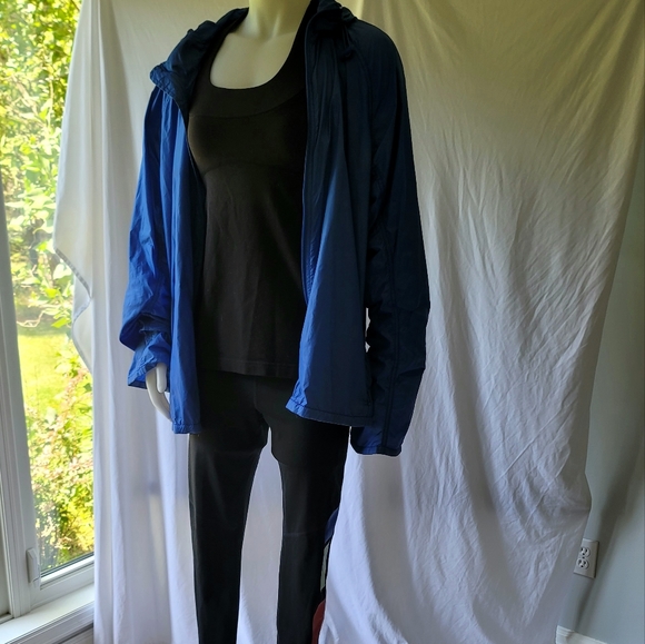 GapFit Blackout Technology Black Leggings Size M - Picture 6 of 7